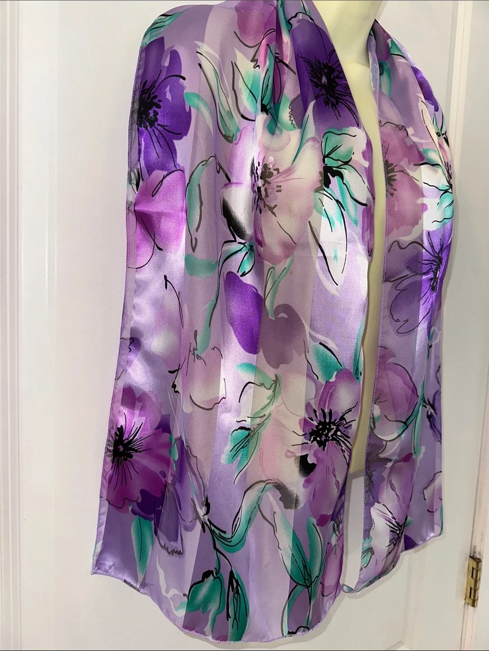 Vintage Apexx Collection Purple‎ & Green Floral Print Long Silk Feel Scarf